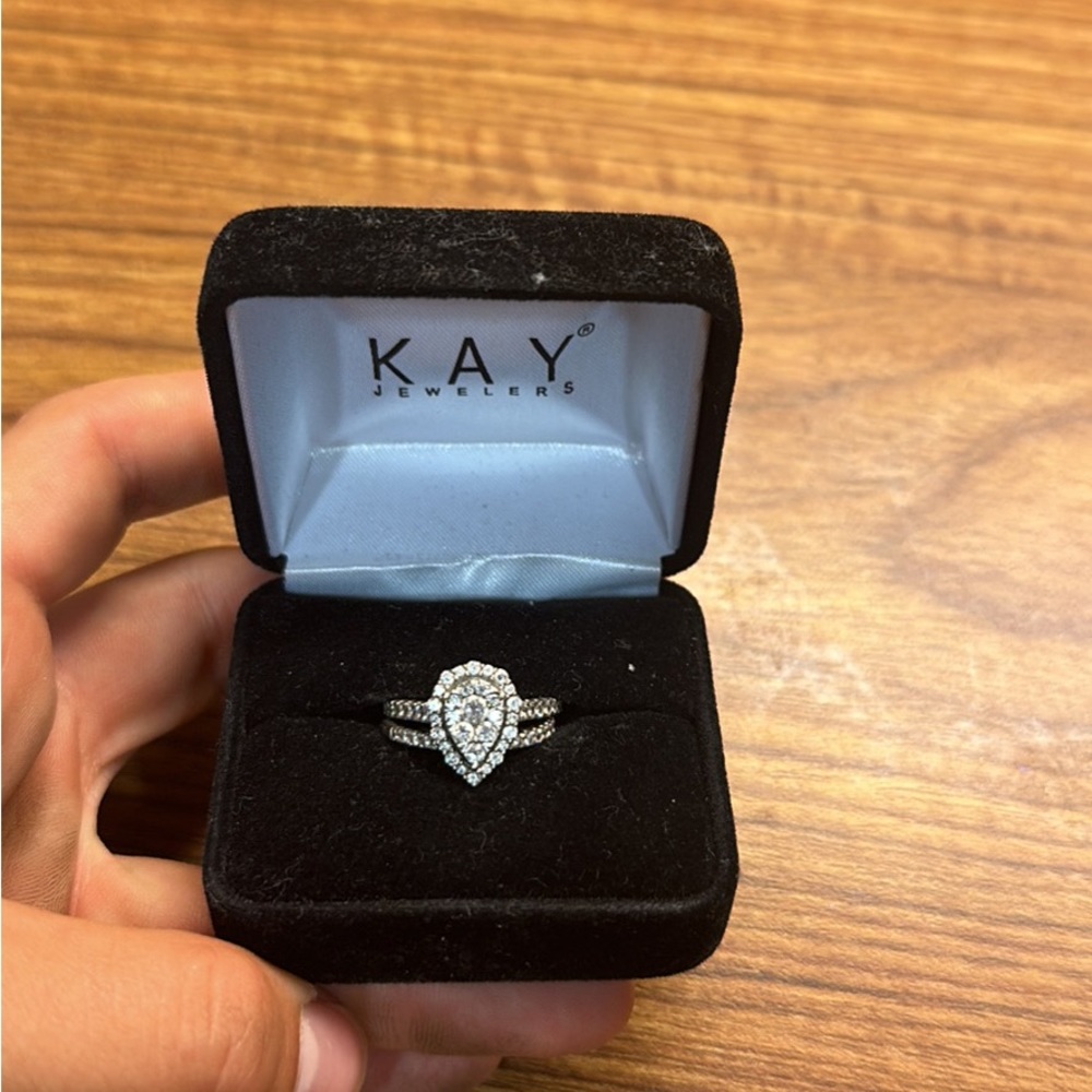 Wedding ring set! Only wore for a year.